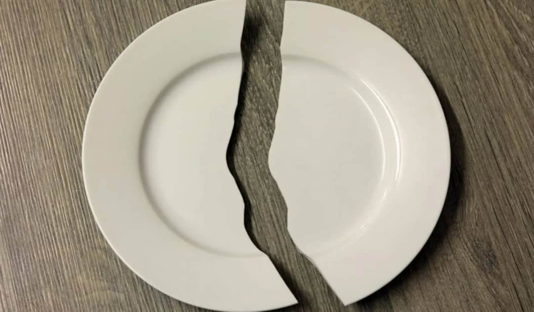 Gdzie wyrzucić talerze? Sprawdź najlepsze opcje utylizacji